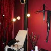 SM-Studio-Berlin-bizarr-lady-fetisch-bdsm-ausstattung-30